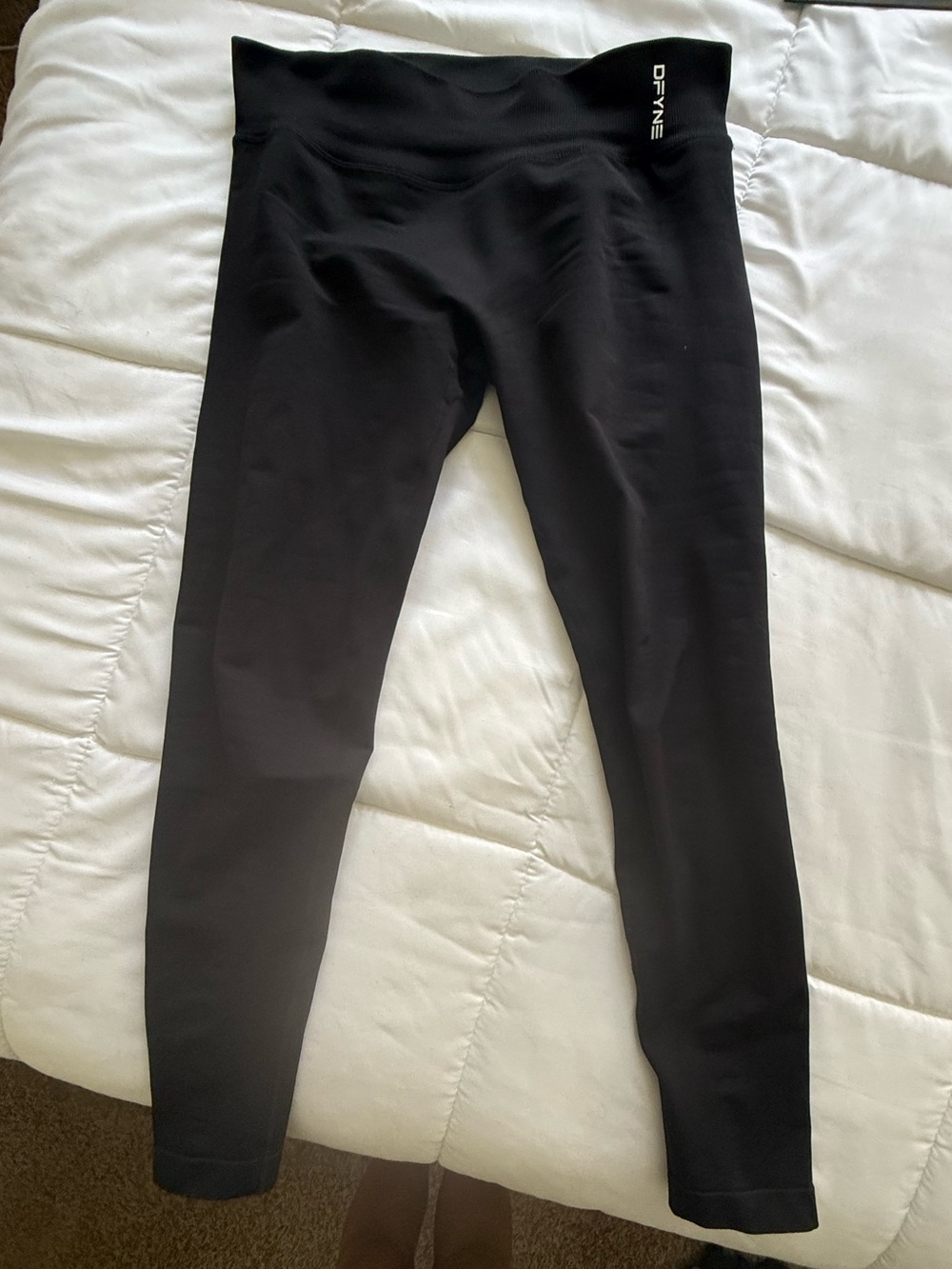 Women’s Black DFYNE scrunched Butt Seamless Leggings small CP gym training